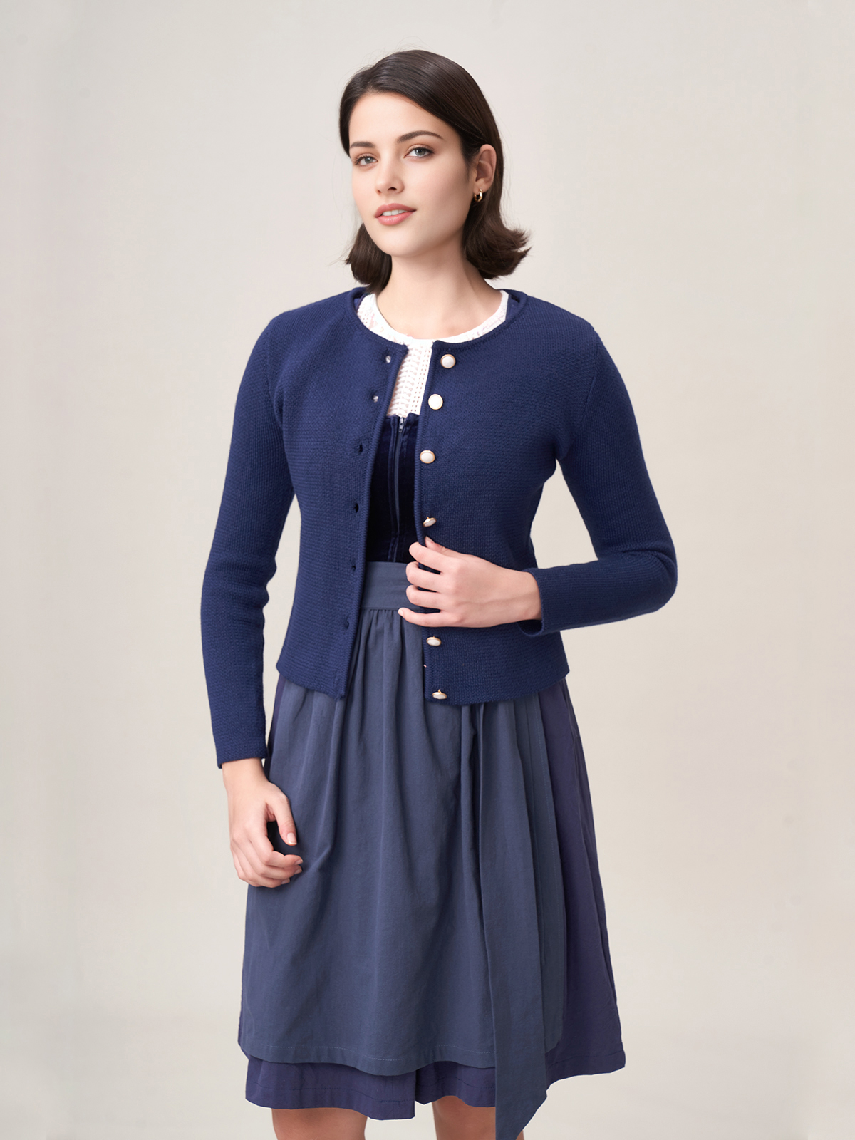 Dirndl in Beige-Braun