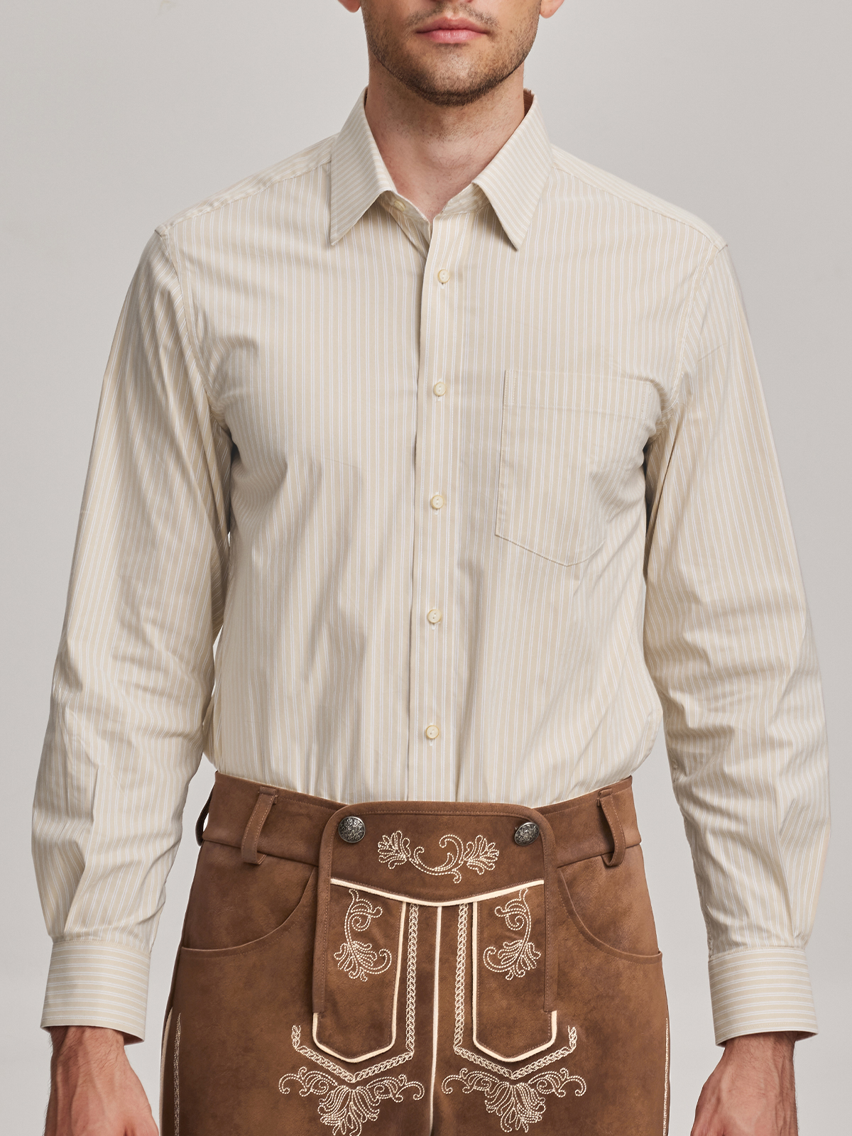 Moderne Dirndlbluse in Gelb