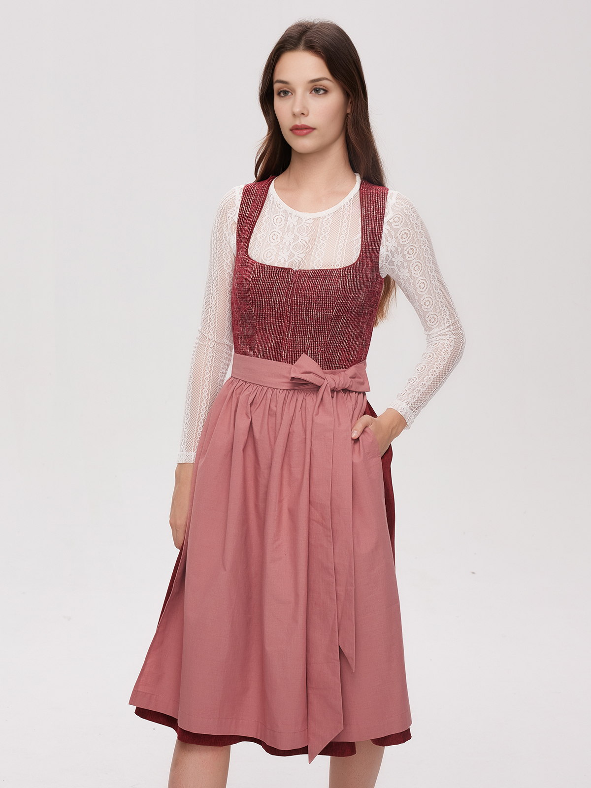 Dirndl Salbeigrün Samt