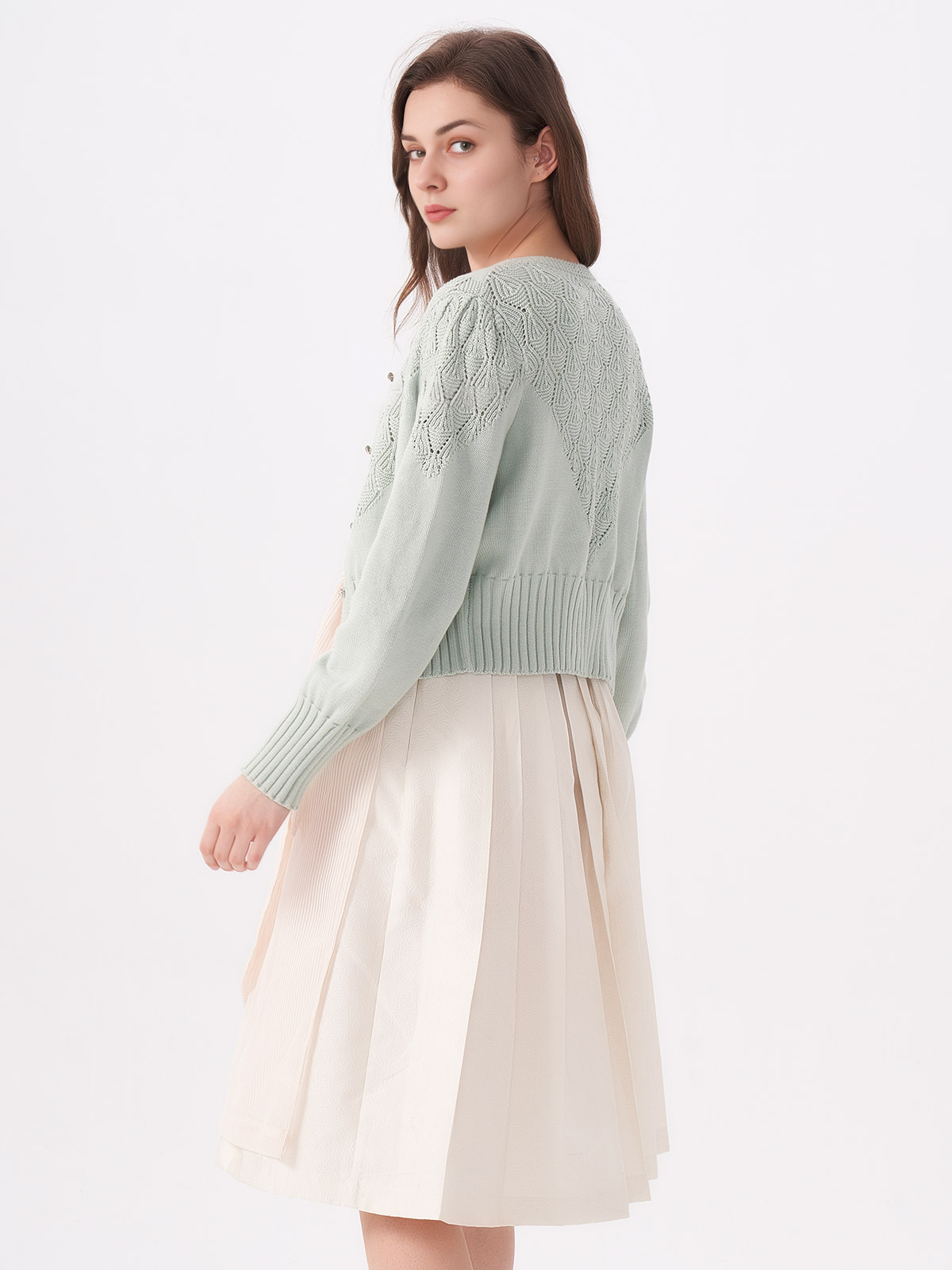Dirndl beige mit floralen Akzenten
