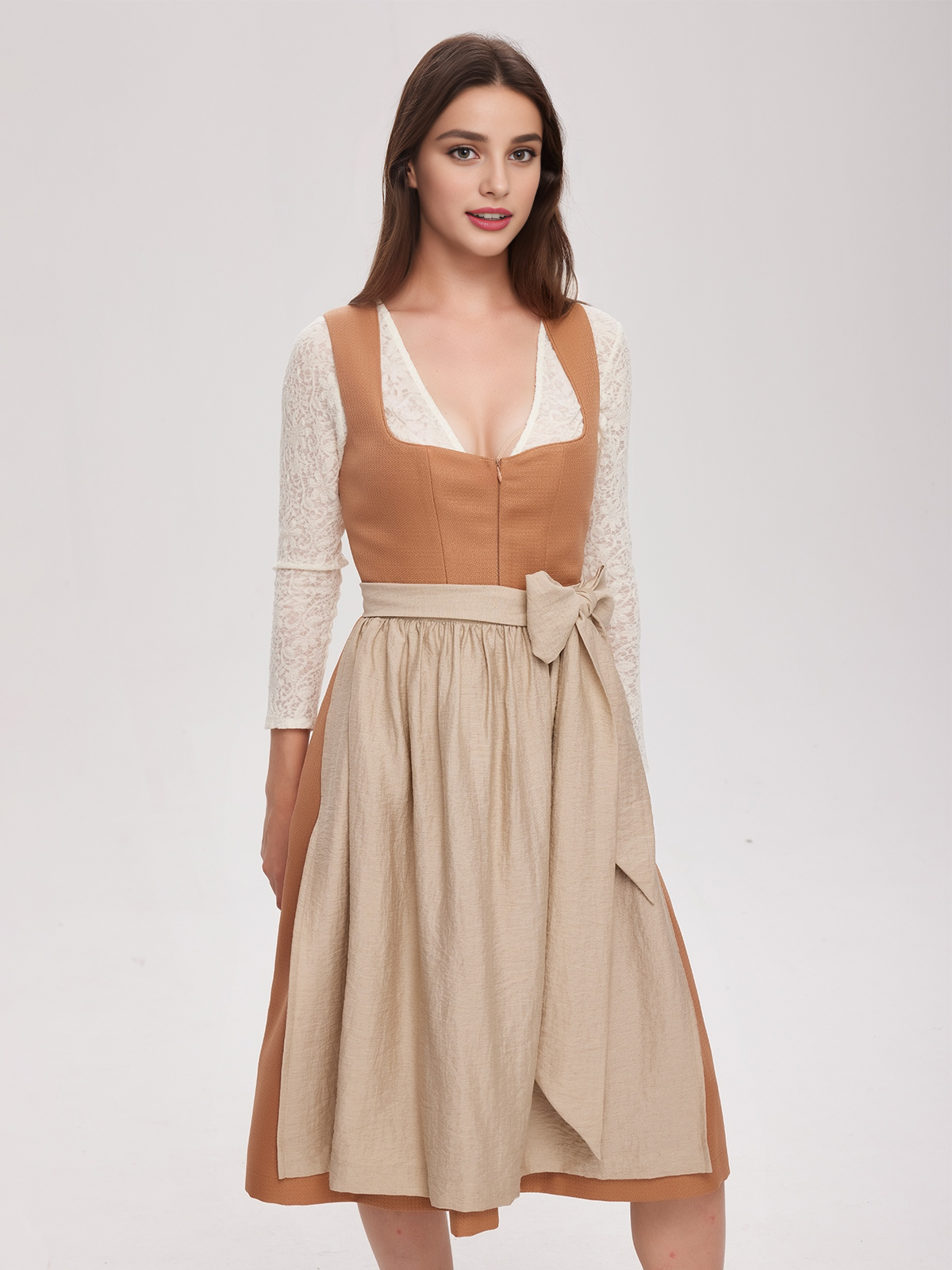Rosa Dirndl mit modernem Schnitt