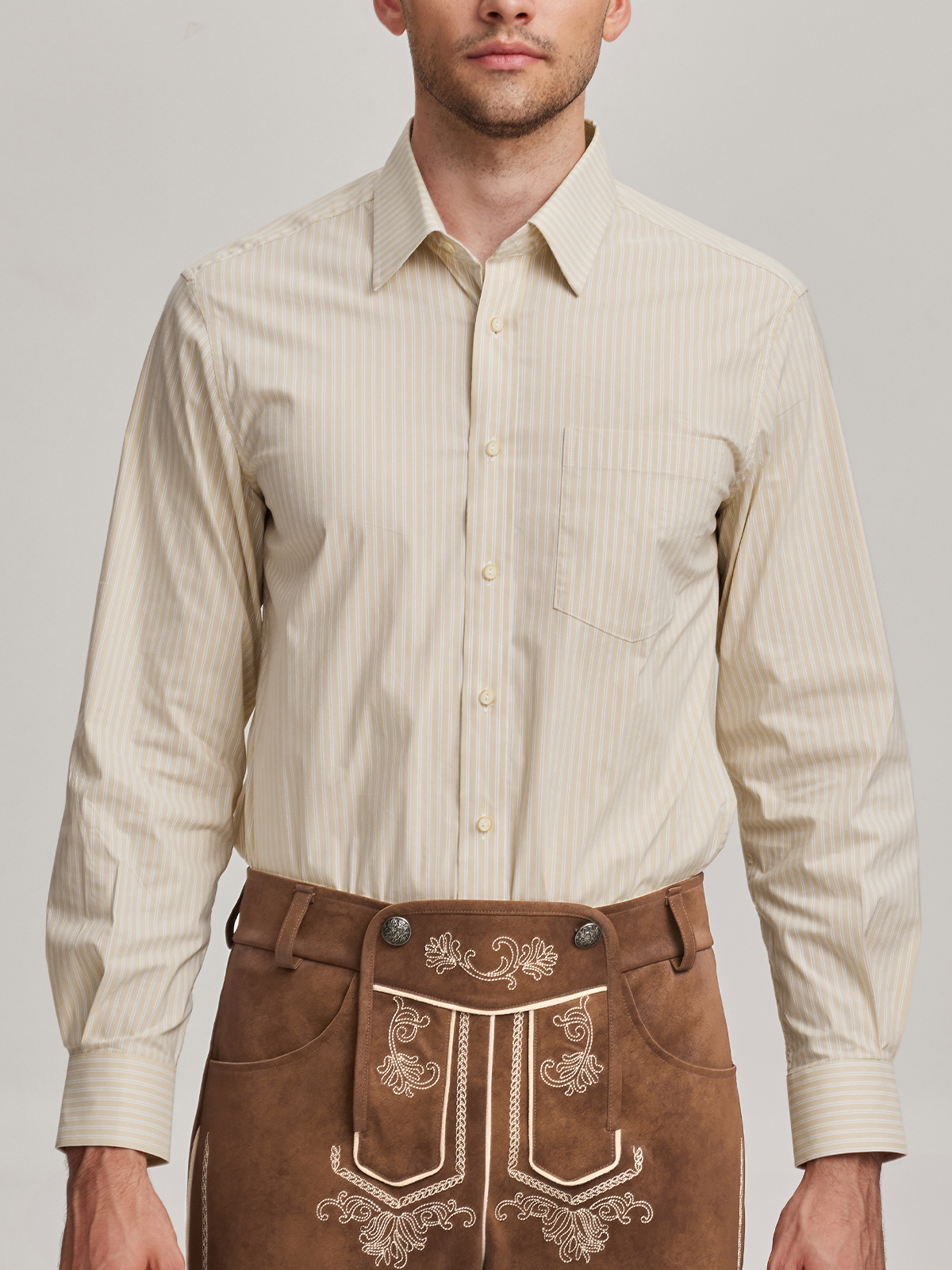 Modernes Dirndl in Gelb